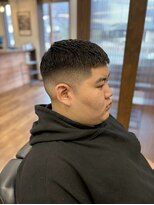 ブラッシュヘア(BRUSH HAIR)&nbsp;SKINFADE × CROPSTYLE