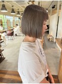 アッシュベージュ
