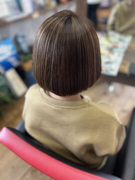 ハウオリ(hau'oli) 白髪ぼかしハイライト