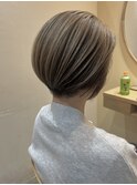 刈り上げショートボブ×ミルクティーベージュ【佐藤和弥】