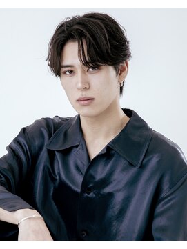 アコロン(acoron.) センターパート/カルマパーマ/ニュアンス/池袋メンズカット