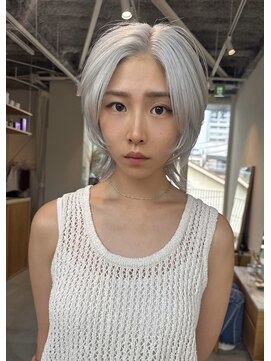 エルム 原宿 表参道(yelm) ホワイトグレー/ブリーチ2回～