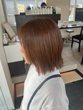 ビーズ ノイ(BEE´Z ＮＥＵ) フェイスフレーミング外はね&ブラウン9.27