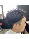 2ブロックやわらかなスパイキーショートスタイル