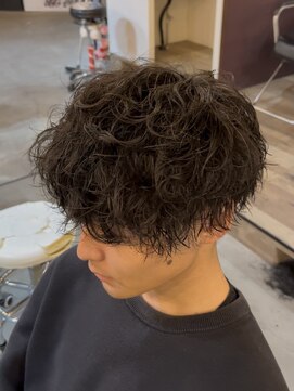 シャドウパーマ