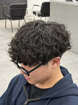 オーバルバイアピッシュ(OVARL by apish) 波巻きパーマ/メンズパーマ人気パーママッシュカット