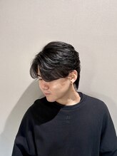 リット(lit.) フェザーパーマ ショート ツーブロック センターパート