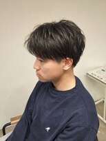ニアウ 伊勢崎連取店(Niau)&nbsp;MEN’S HAIR/波巻きツイストスパイラル/リバースセンターパート
