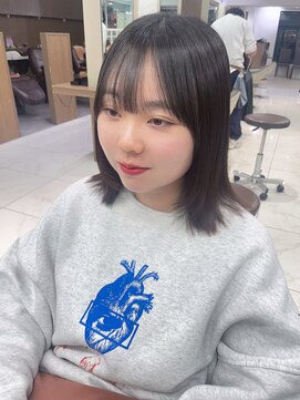 アッシュ 下北沢店(Ash) 顔まわりシースルーバング