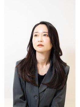 セレスト 福岡天神店(CELESTE)の写真/ダメージを抑えた縮毛矯正・ストレートで毎日扱いやすい憧れの美髪へ☆ [マンツーマン/縮毛矯正/福岡天神]