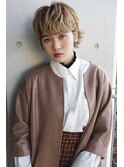 耳掛けハイトーンショート