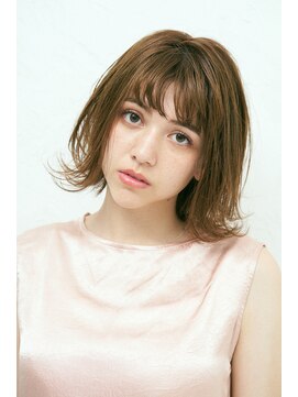 ジュール サウス 新宿南口(Joule South) トレンドふんわり外ハネミディ［新宿]