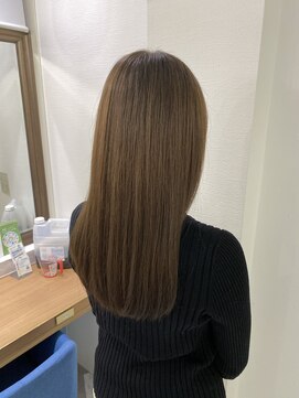 ロンドアベニール 北千住(Lond avenir) 艶ストレート☆ナチュラルベージュ 西田大樹