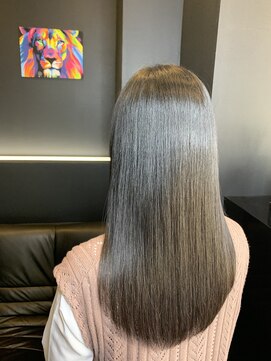 サローネデ アグスティナ バイ サンバンチ(salones de agustina by sanbanchi) 【agustina/明石大久保】シアーグレージュ/オリーブグレージュ