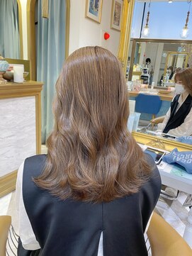 ロンドアベニール 北千住(Lond avenir) ブリーチなしカラー　似合わせカット　デザインカラー　西田