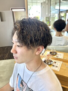 ヘアー ル シェーヌ ワンセカンド(hair le chene 1/2) ツイストスパイラルパーマ