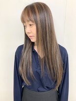 フォーク FOLK&nbsp;【FOLK】赤みなし透明感グレージュ☆似合わせハイライトロング♪