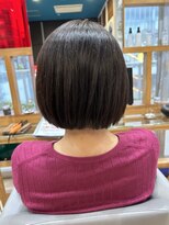 スタジオ アルファプラス 日暮里店(studio α+)&nbsp;ステップボーンカットカットボブショートハイライト白髪ぼかし