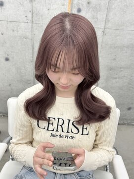 エヌアイ オモテサンドウ(ni omotesando) 派手すぎないピンクベージュ/ブリーチありカラー