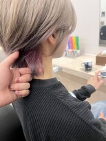 アルメリア 池袋(Arumeria)&nbsp;インナーカラーピンクウルフショートケアブリーチ10代20代30代