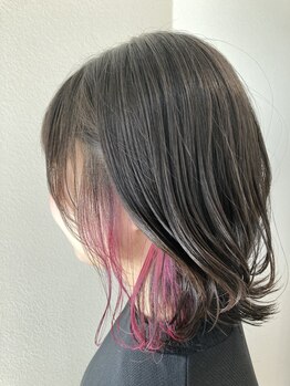 ドットヘアー(. hair)の写真/印象を左右する顔周りのカットはお任せ☆髪質や骨格に合わせ、似合わせのバランスを見極めCUTします♪