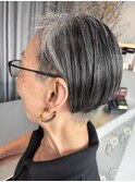 前下がりボブ