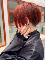 シャロン(SHARON)&nbsp;【SHARON】刈り上げショート×ビビットオレンジ