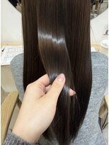 エイチ 梅田(H)&nbsp;丸みショートウルフカットレイヤーカットハンサムショート卒業式