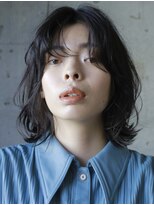 グリコ(grico)&nbsp;ミディアムウルフヘア/レイヤーカット/癖毛風パーマ/抜け感