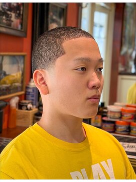 イロハ(IROHA) Easy Buzz Taper Fade