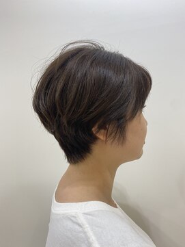 ビスコヘアー(BISCO hair) 絶壁解消☆イルミナカラー×大人ショート