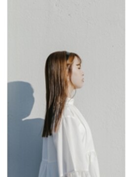 アンジュール(UNJOUR.) オレンジ×ストレート×切りっぱなし 20代30代40代