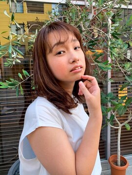 ノイ(neu) 大人ミディアムレイヤースタイル 【静岡/静岡駅】