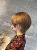 《Jill ankh姫路駅前》ダブルブリーチブロンドカラー ショート