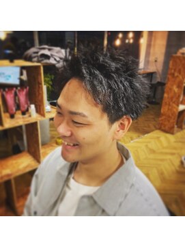 ザ ハレ 学南町店(THE HALE'S) ソフトツイスト