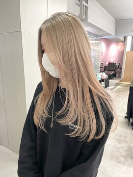 ジェム(GEM) ハイトーンベージュ/レイヤースタイル◎