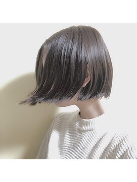 ルッソカナン(Lusso canaan) 透明感カラー/切りっぱなしボブ