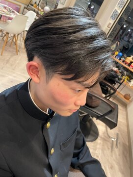 ヘア メイク ココ(hair make coco) サイドパート×２ブロック