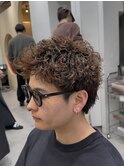 渋谷スパイキーパーマスパイキーショートパーマ刈り上げショート