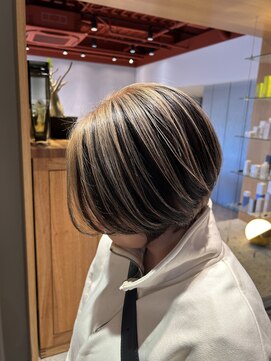 クラン バイ ナチュラル(clan by Natural) ショートカット/デザインカラー/ブリーチ