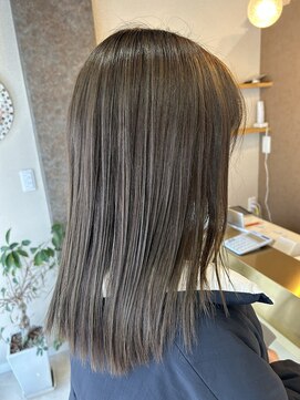 スプランドゥール(splen deur) オリーブベージュ