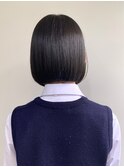 後ろ姿映え 制服に似合うボブ 梅田