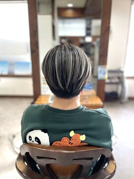 ハンサムショート×ハイライト