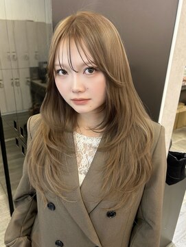 オニキス 原宿(ONYX) a202レイヤーカットシルキーレイヤーベージュカラー