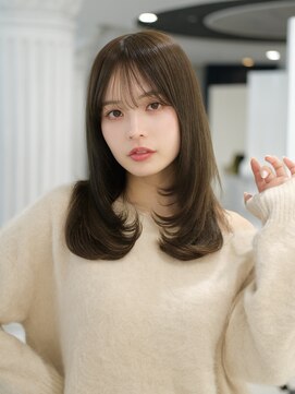 エアー 青山(AIR) ハッシュカットレイヤーカット顔周りレイヤー前髪カット似合わせ