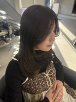 サムシング(Something.)&nbsp;オリーブベージュ/顔まわりレイヤー/艶感