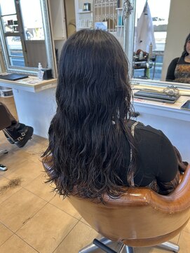 ウェルズ グランデ 奈良店(Well's GRANDE) ロングパーマ