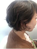 クセ毛ショートボブ