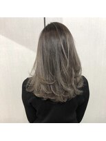 エストアール フクオカ 福岡博多店(est-r. Fukuoka)&nbsp;大人のバレイヤージュ