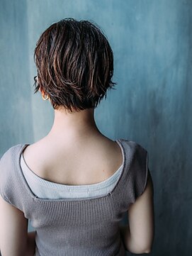 ヘアークラブ(HAIR CLUB) 癖毛を生かしたアレンジショート